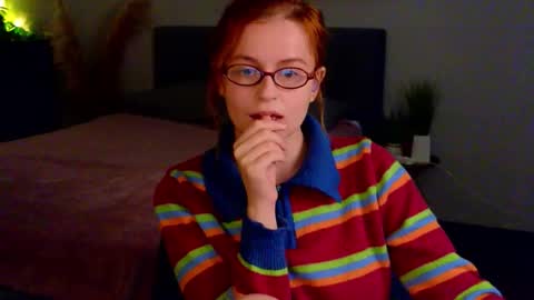 Snapshot of wow_luvng chatting on September 19, 1:59 pm Rebecy online show from September 19, 1:59 pm