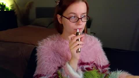 Rebecy online show from November 29, 2:03 pm