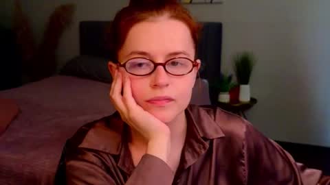 Snapshot of wow_luvng chatting on September 9, 1:44 pm Rebecy online show from September 9, 1:44 pm