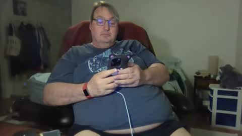 Wren Valentino online show from December 22, 5:22 am