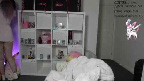 Wren Valentine online show from September 13, 11:12 am