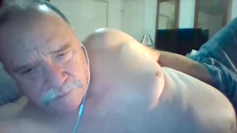 wvmountainlover online show from January 23, 3:26 am