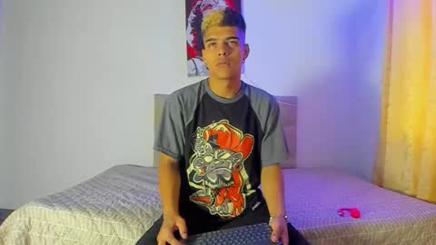 wyatt online show from September 18, 11:47 am