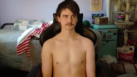 Wyatt online show from October 31, 6:41 pm