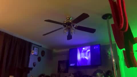 Whatyouwantbest online show from September 26, 8:11 am