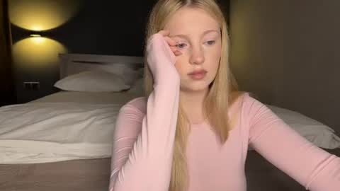 eva online show from June 21, 6:36 pm