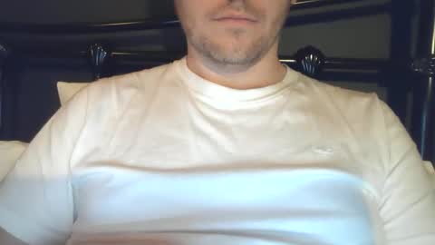 x_yes online show from November 12, 8:55 pm