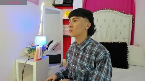 xaanderGrey online show from November 16, 11:18 pm