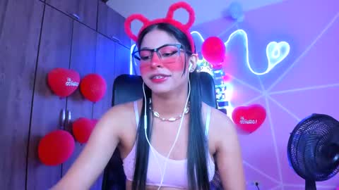 Snapshot of xallysonx_ chatting on February 20, 11:31 am XALLYSONX online show from February 20, 11:31 am