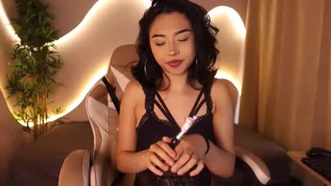 xami online show from September 24, 1:07 pm