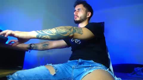 XanderCageX online show from August 6, 9:35 pm