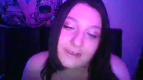 BabyGirl online show from April 14, 7:22 am