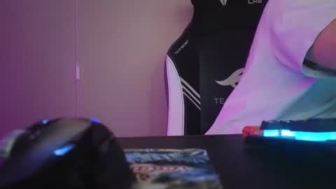 xburst online show from March 22, 3:43 am