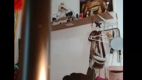 lupita-sexyy online show from January 14, 5:10 pm