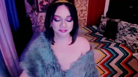 Snapshot of xdirtymistressx chatting on September 14, 8:10 pm XDirtymistressX online show from September 14, 8:10 pm