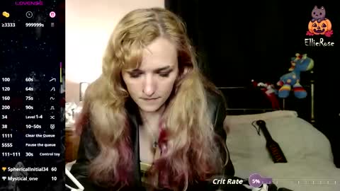 EllieeRose online show from May 9, 12:16 am