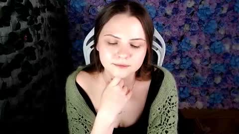Lina online show from September 22, 8:07 am