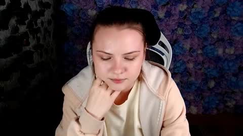 Lina online show from October 13, 4:58 am