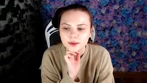 Lina online show from September 25, 6:09 am