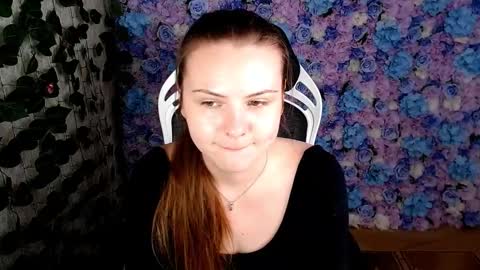 Lina online show from October 19, 6:40 am