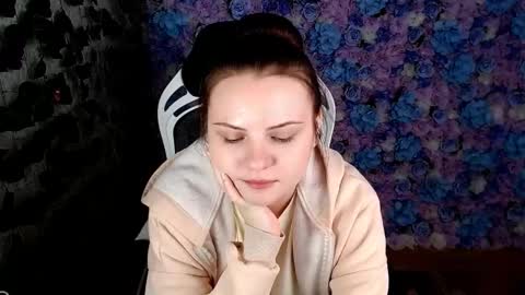 Lina online show from September 20, 7:55 am