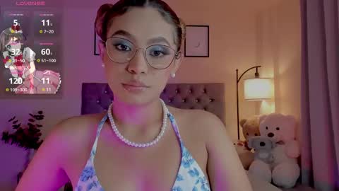 camila online show from March 13, 9:18 pm