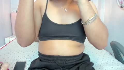 Yoy  online show from October 17, 3:27 pm