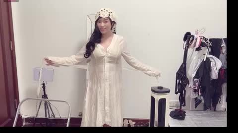 xinbao799322 online show from March 28, 2:18 pm