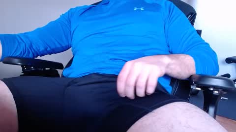 Italian Sausage online show from February 17, 6:06 pm