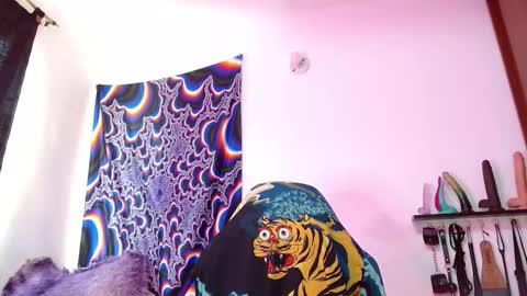 xizette online show from November 21, 3:54 pm