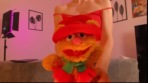 Emmy online show from March 15, 6:40 am