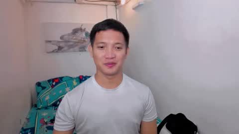 xsebastian19 online show from December 15, 10:50 pm