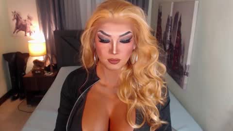 Cattaleya online show from March 12, 3:35 am