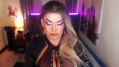 Cattaleya online show from February 19, 11:38 am