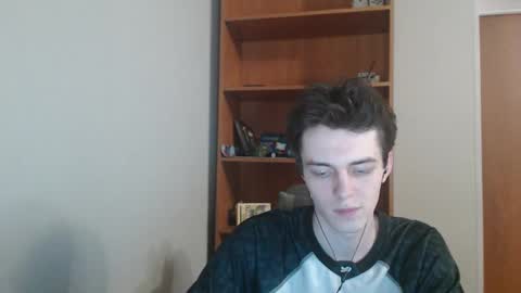 traqqq online show from November 1, 9:36 pm