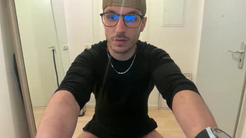 davdo online show from April 21, 6:59 pm