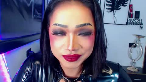 xxasian_goddessxx online show from July 10, 6:12 pm