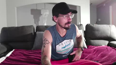 xxbradxx604 online show from September 30, 2:27 pm