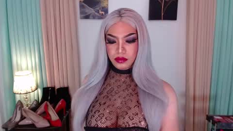 xxeroticdhaliaxx online show from December 16, 3:35 am