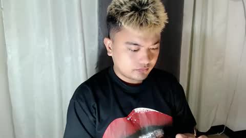 Loyd online show from March 4, 6:38 pm