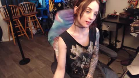 Lilith online show from October 26, 3:51 am