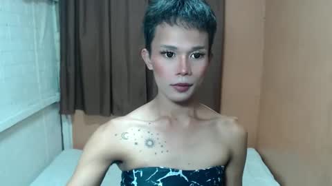 xxronnie online show from April 19, 9:43 am