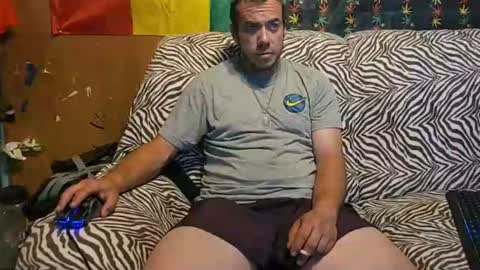 xxScubaStevexx online show from June 21, 3:29 pm