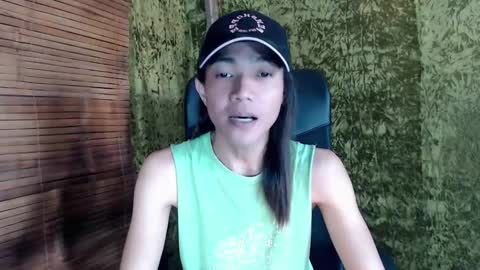Snapshot of xxskinny_alonzoxx chatting on January 7, 11:24 pm Ali online show from January 7, 11:24 pm