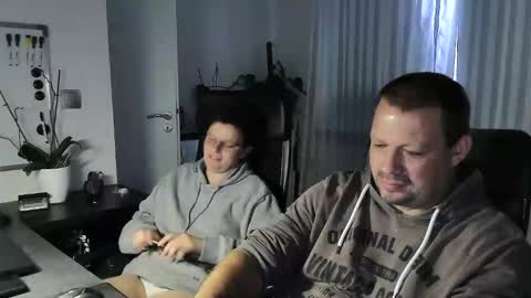 Eddi online show from September 11, 4:52 pm