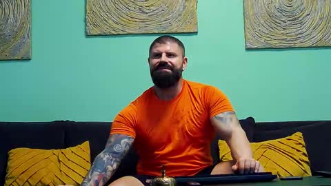 Xtream Leonard online show from November 29, 8:16 pm