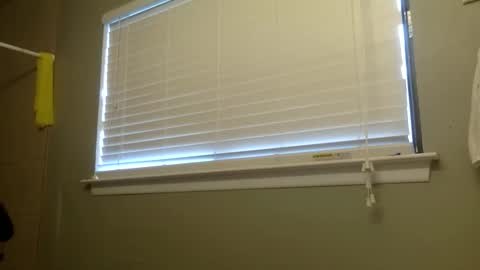 xxx2100 online show from March 28, 4:52 pm