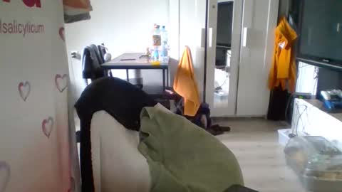 xxx_gigant_xxx online show from October 6, 10:55 am