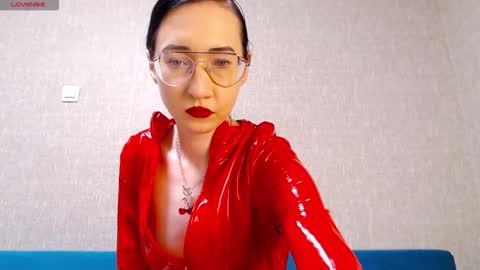 Andariel online show from December 5, 9:19 am