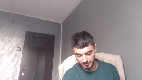 xxxdonpuiuuxxx online show from November 15, 8:05 am